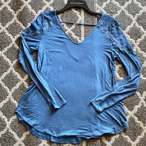 AE Lace Shoulder Top